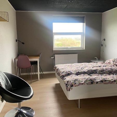 Tornby Guesthouse (Adults Only) Hirtshals Exteriör bild