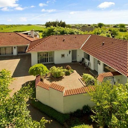 Tornby Guesthouse (Adults Only) Hirtshals Exteriör bild