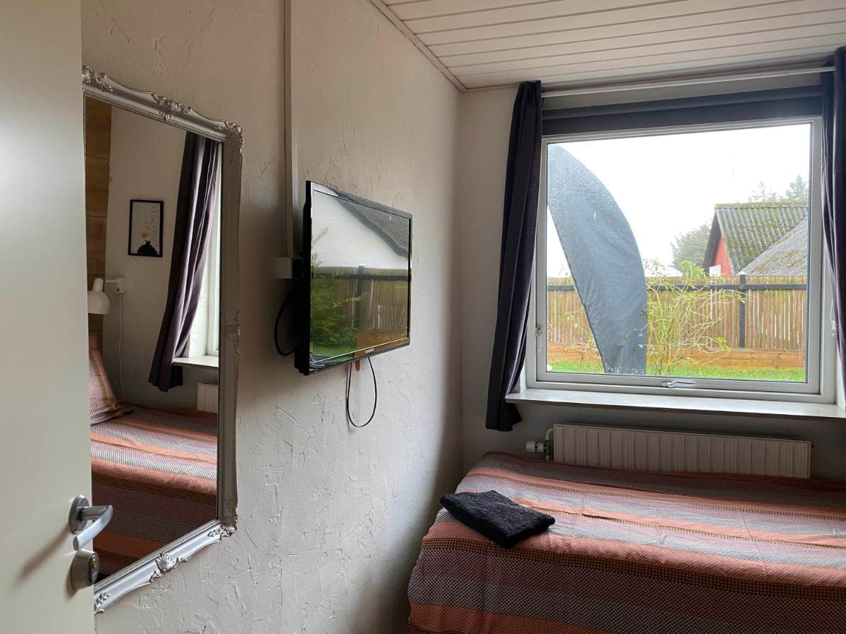Tornby Guesthouse (Adults Only) Hirtshals Exteriör bild