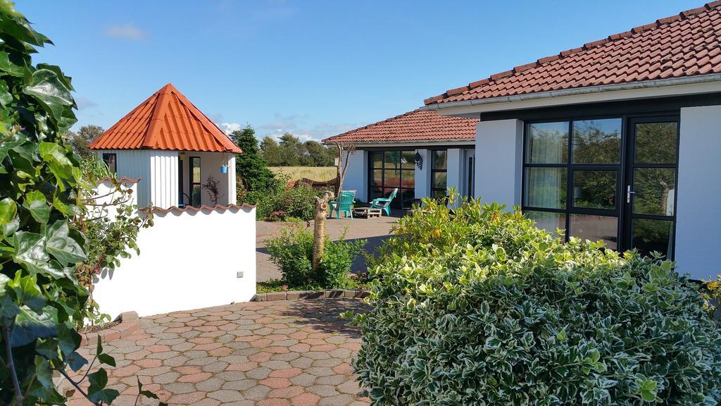 Tornby Guesthouse (Adults Only) Hirtshals Exteriör bild