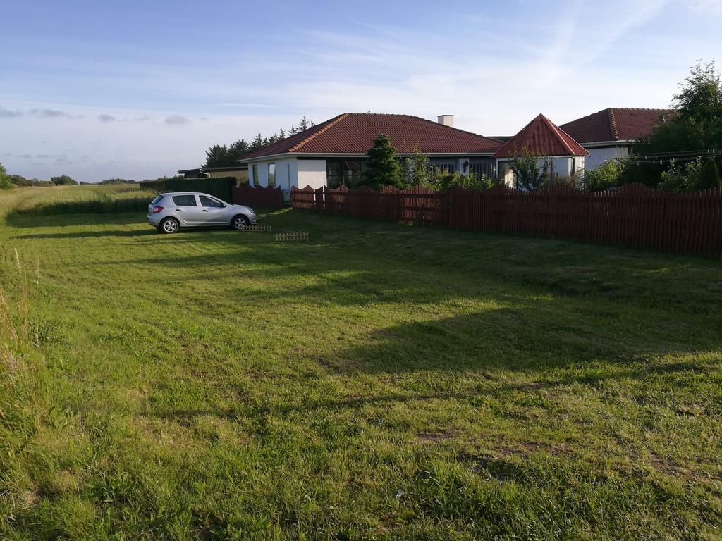 Tornby Guesthouse (Adults Only) Hirtshals Exteriör bild