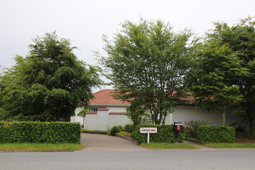 Tornby Guesthouse (Adults Only) Hirtshals Exteriör bild
